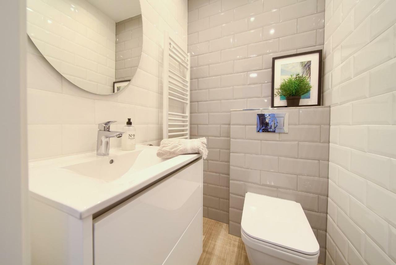 Vrh  Holiday Home Elegant מראה חיצוני תמונה
