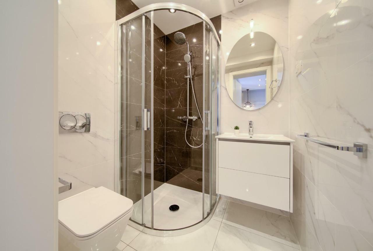 Vrh  Holiday Home Elegant מראה חיצוני תמונה
