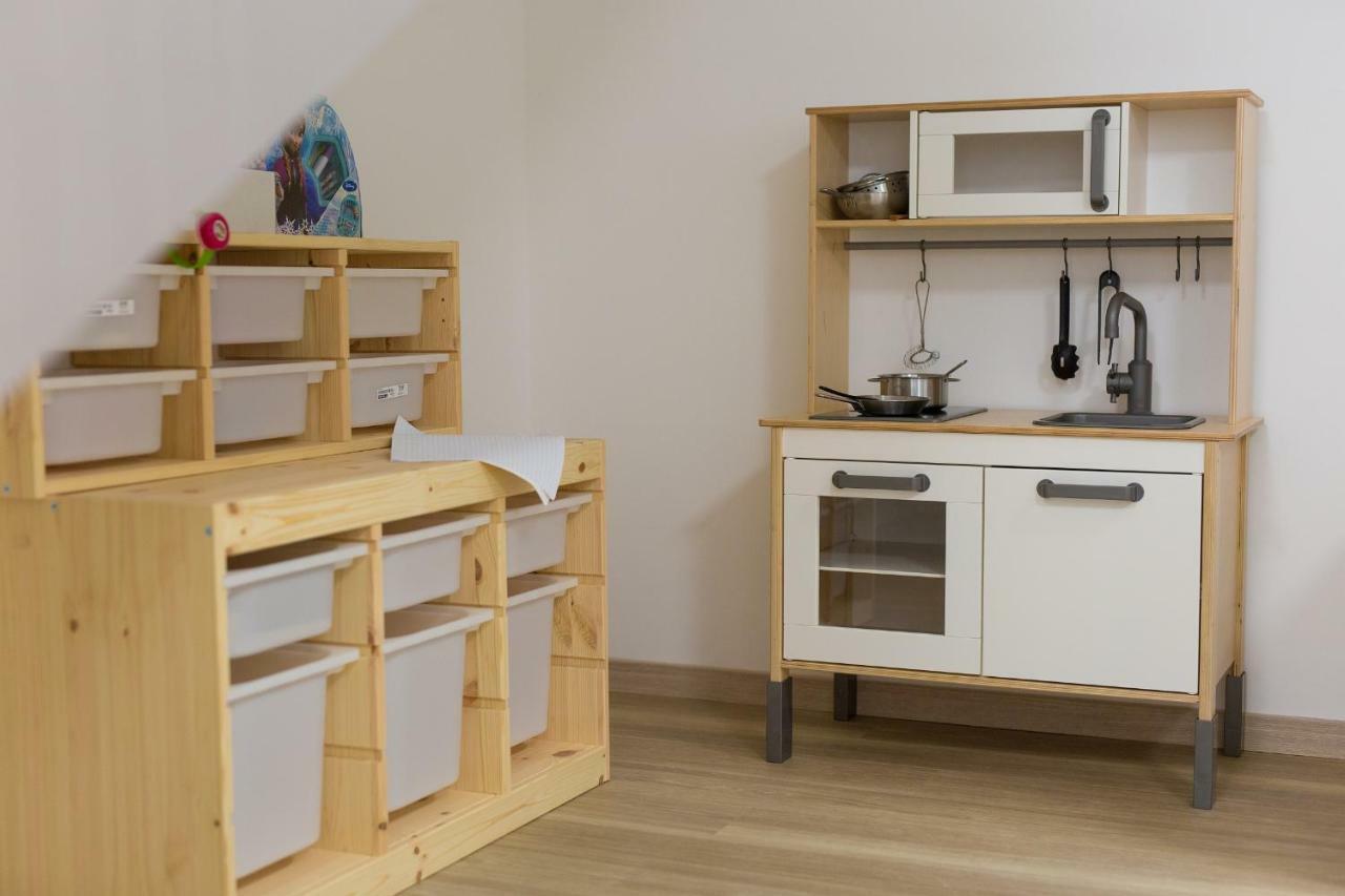 Vrh  Holiday Home Elegant מראה חיצוני תמונה