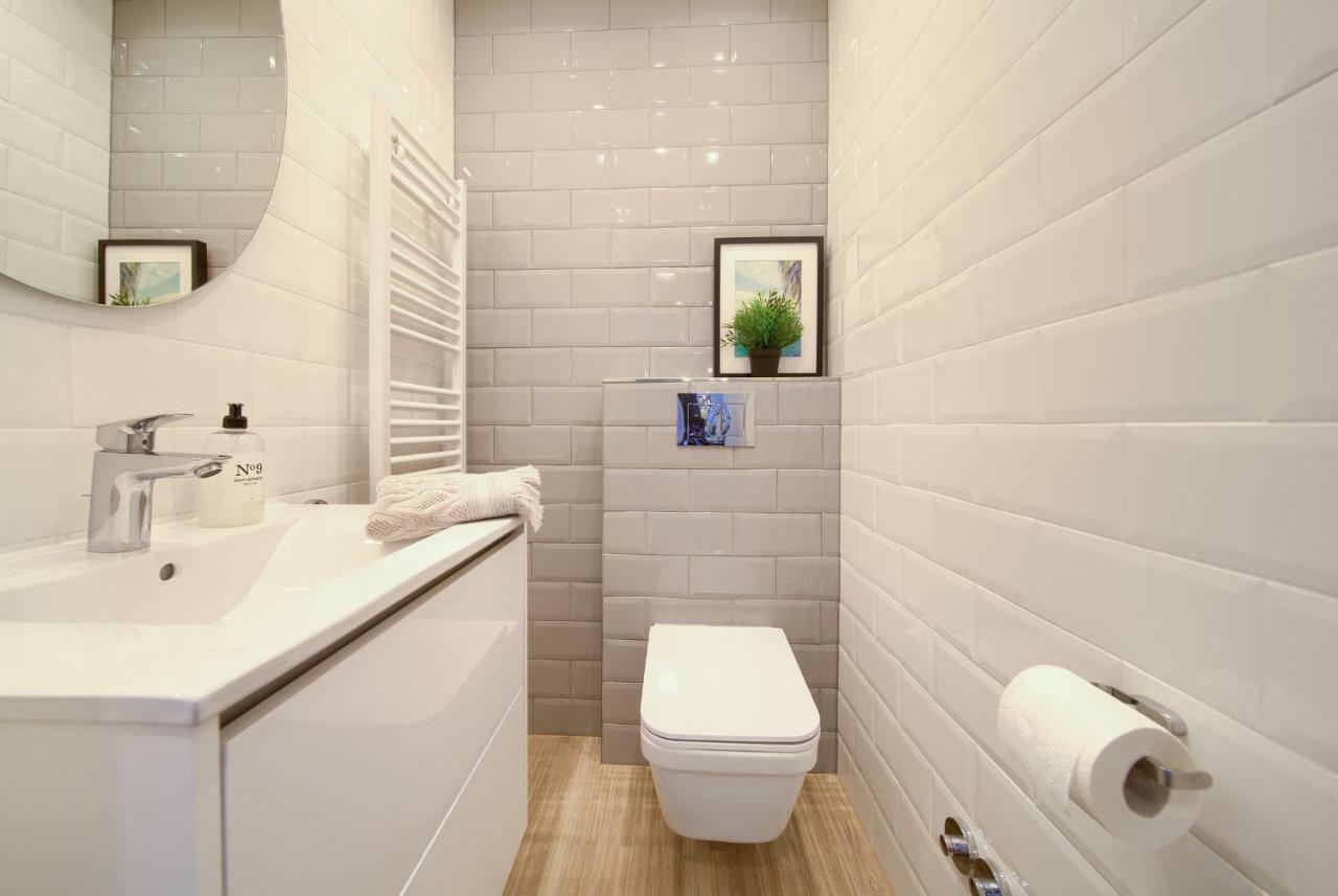 Vrh  Holiday Home Elegant מראה חיצוני תמונה