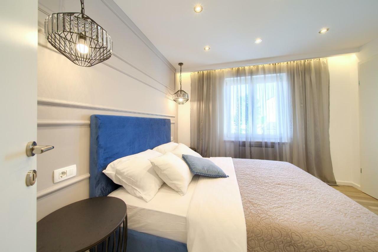 Vrh  Holiday Home Elegant מראה חיצוני תמונה