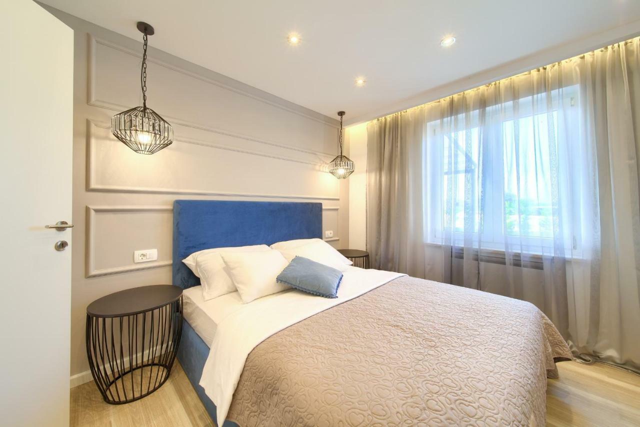 Vrh  Holiday Home Elegant מראה חיצוני תמונה
