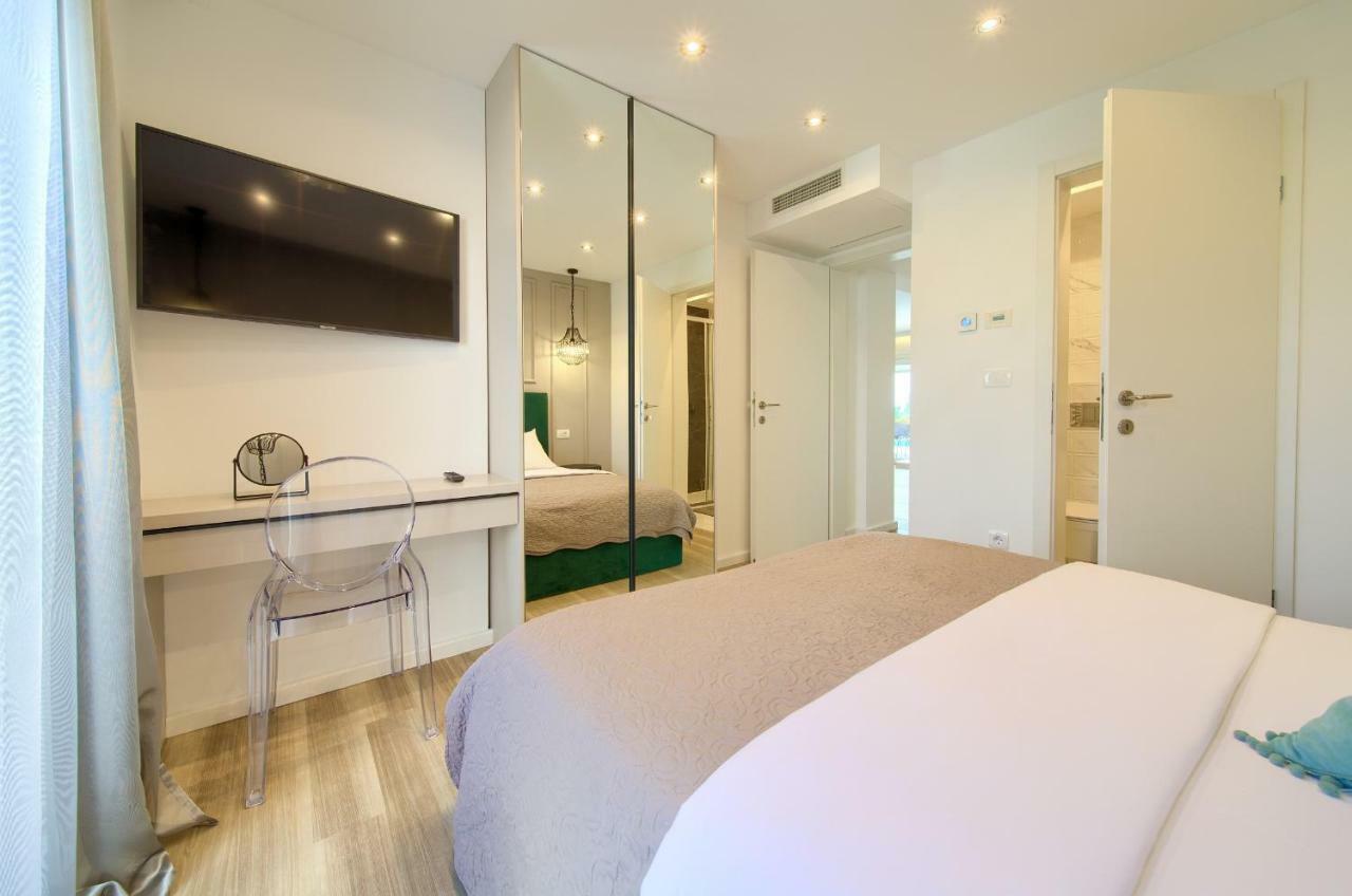 Vrh  Holiday Home Elegant מראה חיצוני תמונה